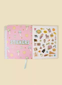 Valfré Gal With A Plan 2022